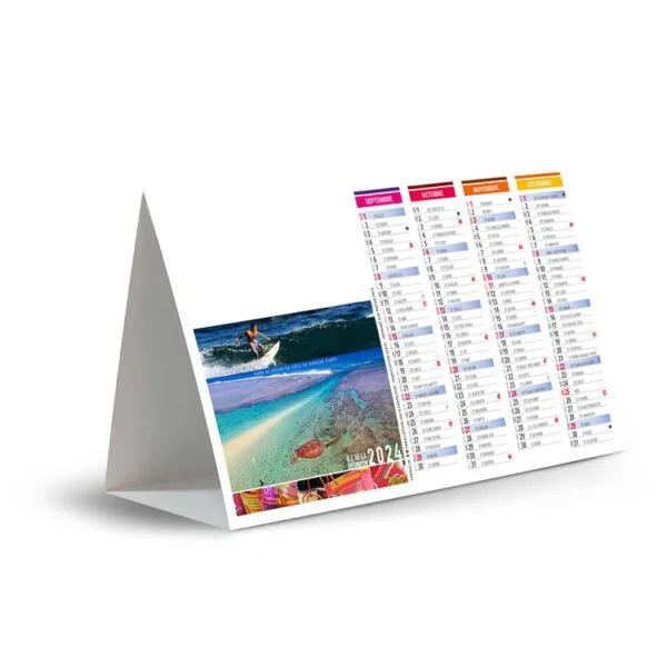 Calendrier publicitaire chevalet de comptoir douceur réunionnaise 2024 avec photographies de paysages et de plages de la réunion, 1er quadrimestre de l' année 2024